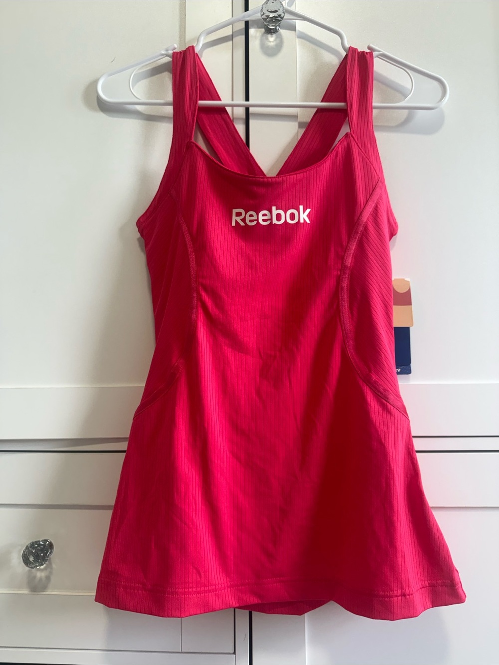 Reebok PlayDry Pink Athletic Tank Top Women’s Medium NWT